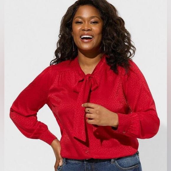 Torrid Red Cheetah Silk-Like Material Blouse career wear dark romantic plus size - Picture 1 of 15